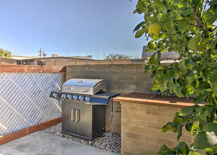 Groups Welcome! 2-home Escape W/ Fire Pit Holiday home *