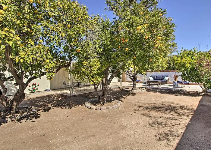 Groups Welcome! 2-home Escape W/ Fire Pit Holiday home *